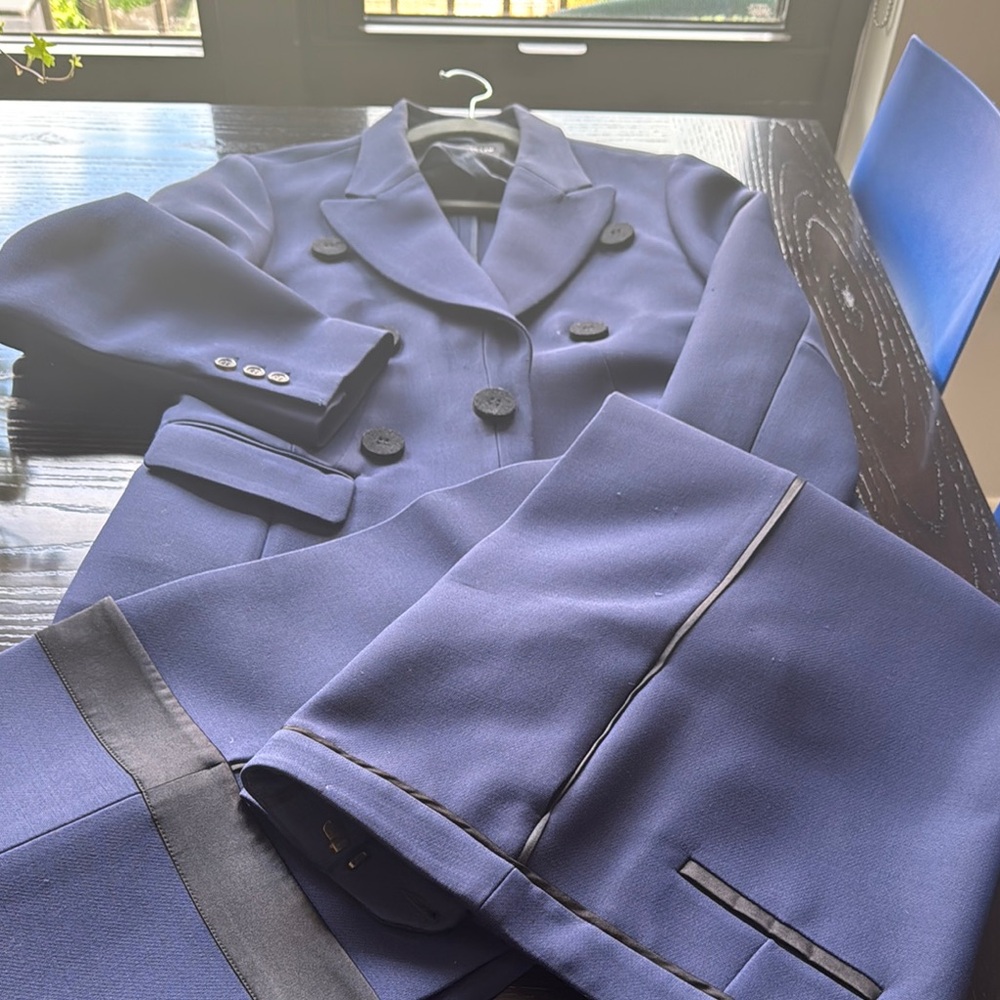 Stylish Navy Blue Suit Set